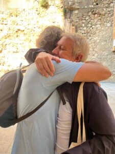 tarragona psicodrama abrazo gabriel roldan